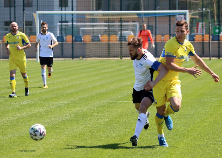 Avia Świdnik rozbiła Jutrzenkę Giebułtów 6:0. Zobacz zdjęcia