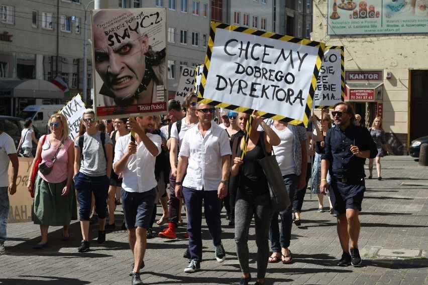 Wrocław: Protest zespołu Teatru Polskiego. Nie chcą Morawskiego na dyrektora (ZDJĘCIA)