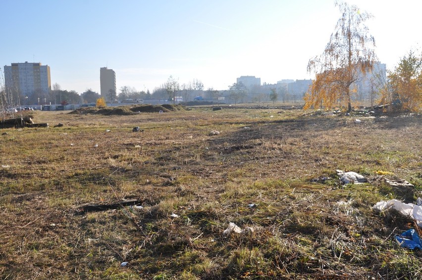 Miała tu być Idylla, będzie zieleniec. Teren na sprzedaż?