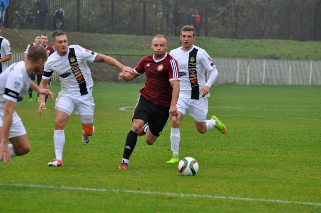 Marcin Siedlarz (w środku) jest czołowym napastnikiem Garbarni