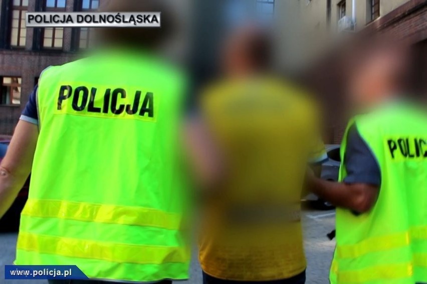 Wrocławscy policjanci zatrzymali 5 pseudokibiców z Lublina