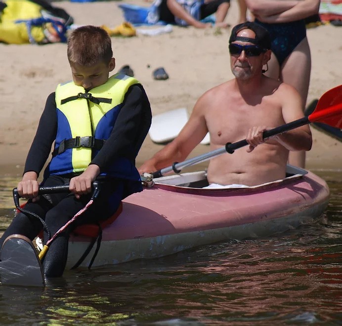 Akademia Sportów Wodnych Twin Waters będzie działać nad zalewem w Radzanowie! Zdjęcia