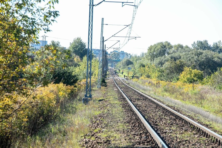 Śmiertelne potrącenie na torach kolejowych w rejonie osiedla...