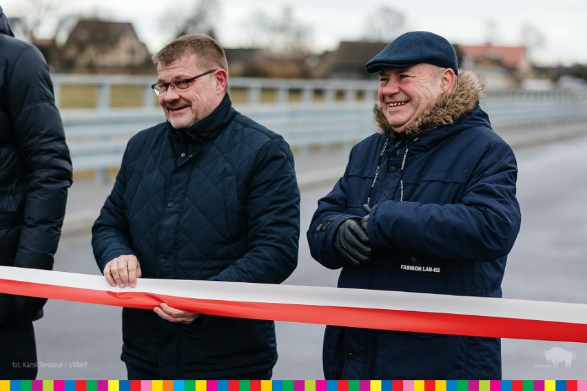 Otwarto nowy most w Szymanach. To wspólna inwestycja samorządu powiatowego i gminnego. Przy wsparciu rządu
