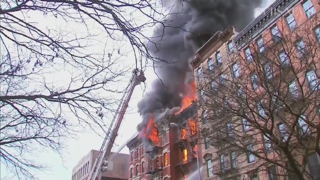 Silny wybuch wstrząsnął nowojorską dzielnicą East Village.