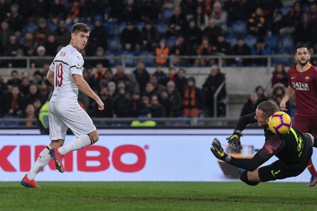 Krzysztof Piątek powinien znaleźć się w podstawowym składzie Milanu na mecz z Cagliari