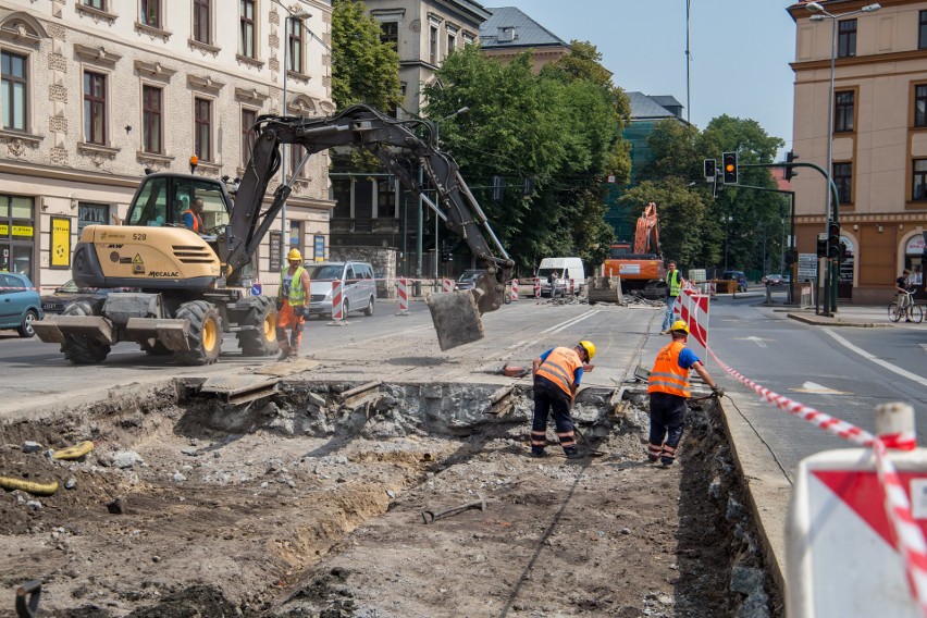 Kraków. Całkowicie zamkną ulicę Grzegórzecką. Prace już trwają [ZDJĘCIA]