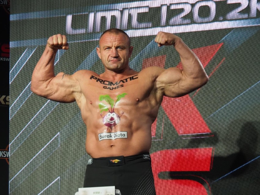 KSW 77. W starciu gigantów Mamed Chalidow rozbił Mariusza Pudzianowskiego! Sebastian Przybysz stracił pas mistrzowski WIDEO