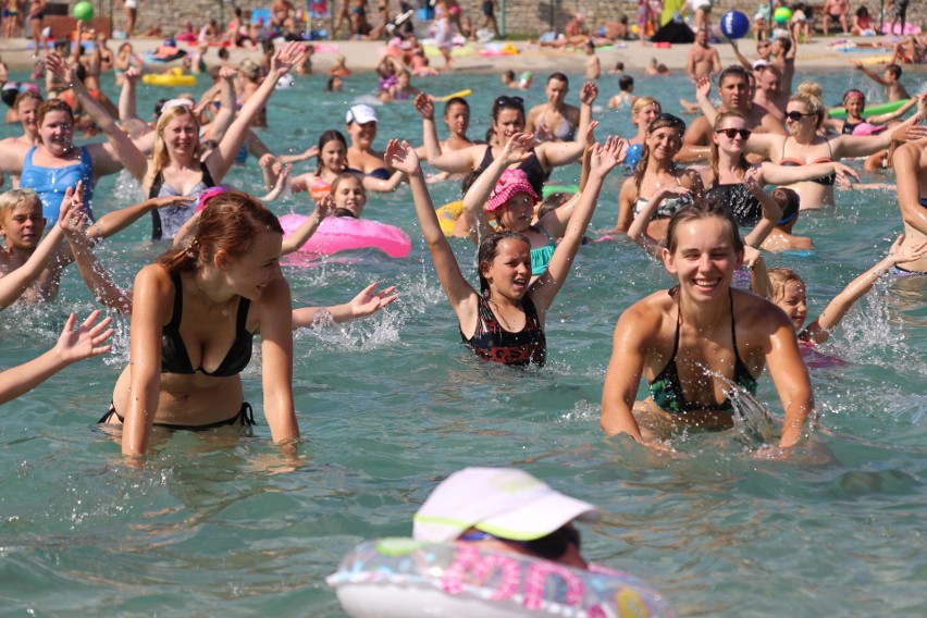 Aqua aerobik i inne atrakcje Kąpieliska Leśnego w Gliwicach ZDJĘCIA