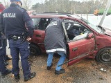 Nietypowa kradzież auta w Toruniu. Zniknęło sprzed warsztatu. Złodzieja zatrzymano po pościgu we Włocławku