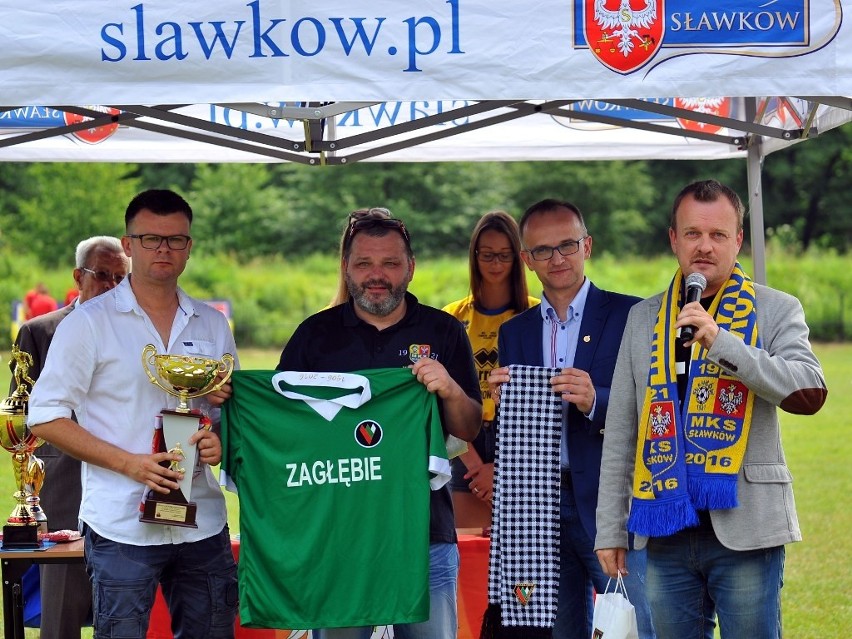 Sławków: piłkarze Zagłębia Sosnowiec gościli na 95-leciu klubu sportowego [ZDJĘCIA]