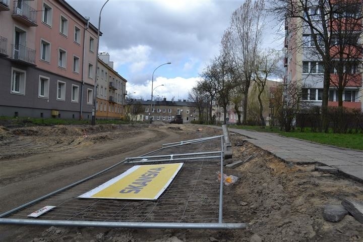 Częstochowa: Prace na ulicy Nadrzecznej znów wstrzymano. Odkryto cmentarz choleryczny z XIX wieku