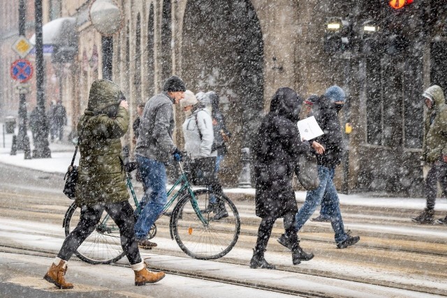 Zima nie odpuszcza. Temperatura będzie dawać Polakom w kość