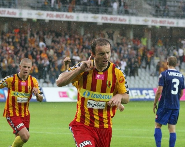 Tak cieszył się Aleksandar Vuković po zdobyciu bramki dla Korony.