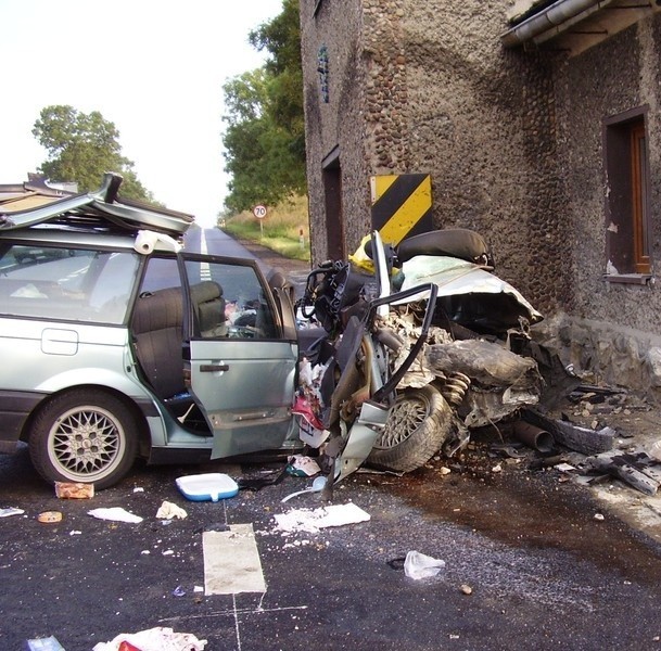 Do tego wypadku doszło przed tygodniem. Auto wbiło się w dom Markulaków. Na szczęście wszyscy przeżyli.