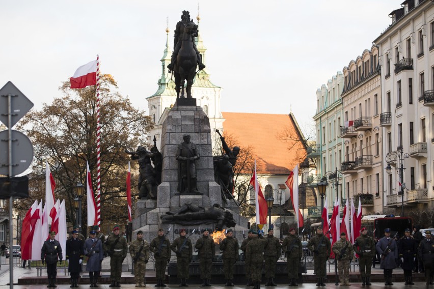 Święto Niepodległości 2017 na placu Matejki w Krakowie