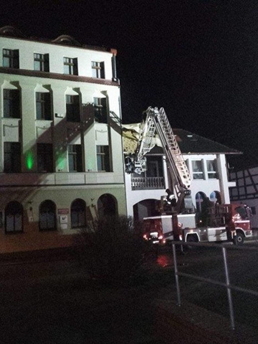 Wichura w Lęborku zerwała elewację z budynku muzeum