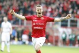 Widzew. Pomocnik Adam Radwański jest nie do poznania