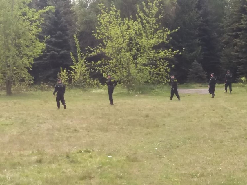 Nad Brynicą we wtorek, 16 maja, trwały poszukiwania...