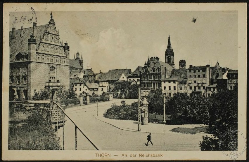 W styczniu 1904 roku, na placu między Bramą Bydgoską, z...