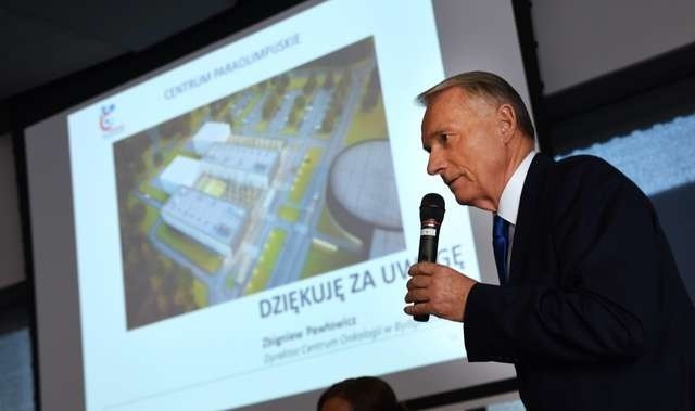 w Centrum PARIS  przedstawiono projekt Centrum Paraolimpijskiegoprojekt Centrum Paraolimpijskiego Bruski Pawłowicz