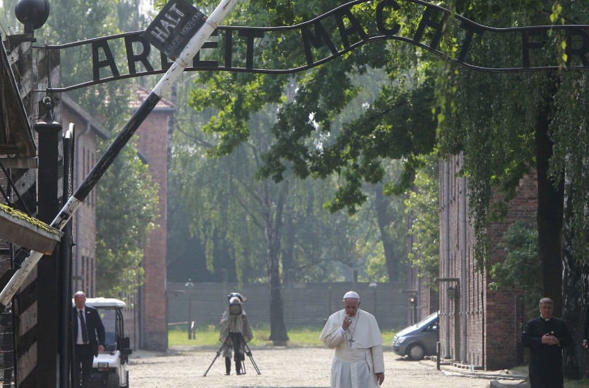 Papież Franciszek w dawnym KL Auschwitz Birkenau