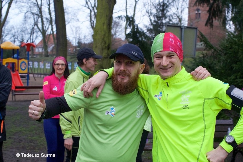 Stargardzcy biegacze ze sportowymi gwiazdami, Moniką Pyrek i Pawłem Czapiewskim [zdjęcia]