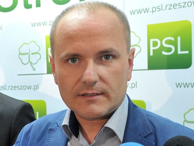 Dariusz Dziadzio, poseł PSL: Nie jestem sam. Na waszym forum internetowym jest mnóstwo skarg na działanie okulistyki w WSS.