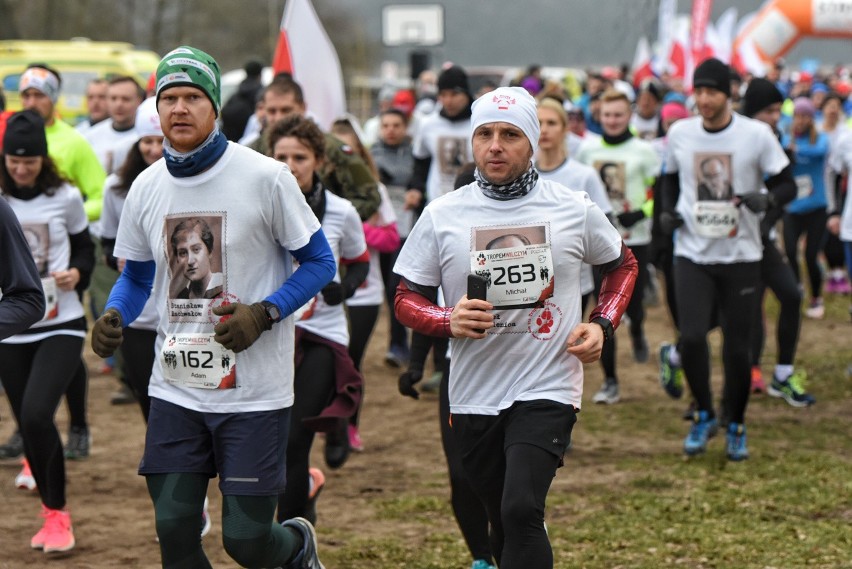 W niedzielę nad Jeziorem Strzeszyńskim w Poznaniu odbył się...