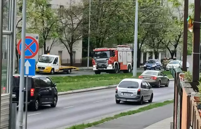 W piątek po południu na ul. Kraszewskiego w Toruniu zderzyły się trzy samochody
