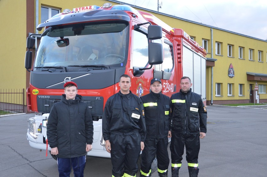 Śmiłowice. Druhowie mają nowy i w pełni wyposażony samochód