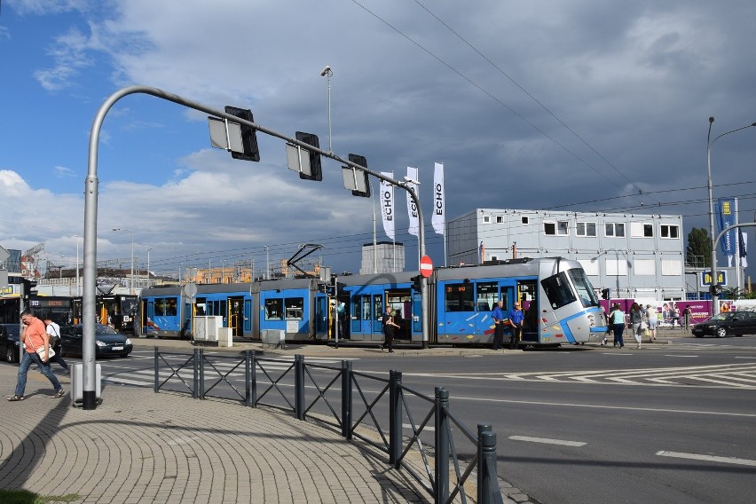 Wrocław: Tramwaj wykoleił się przy Dworcu Głównym