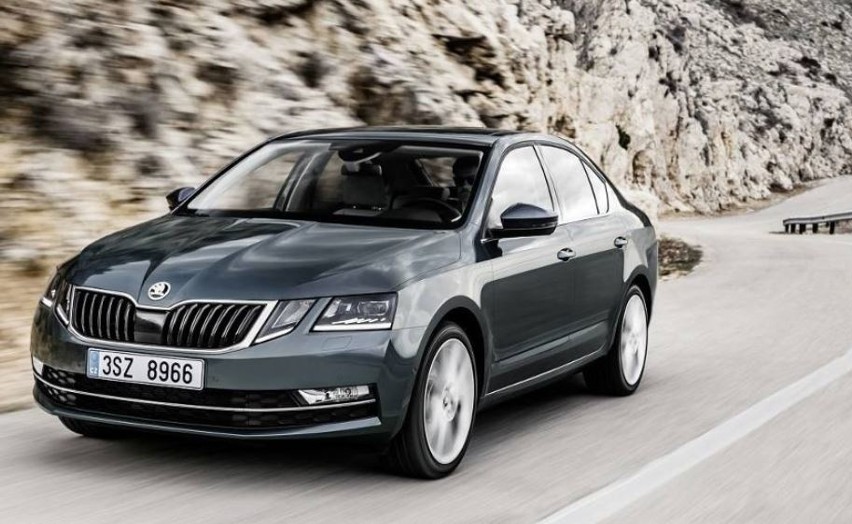 6. Skoda octavia: 3687...