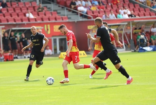 Jakub Łukowski zdobył drugą bramkę dla Korony w meczu z GKS 1962 Jastrzębie.