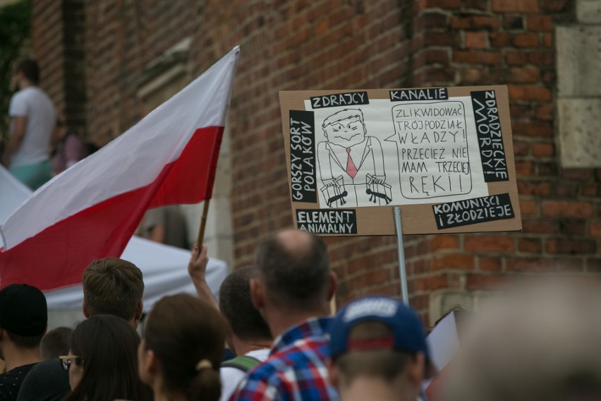 24 lipca 2017. Protest w obronie niezależności sądów na...