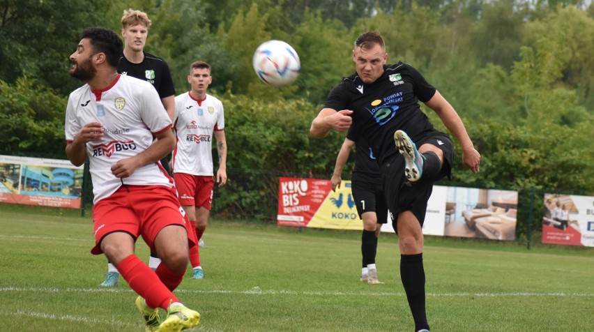 V liga piłkarska: MKS Trzebinia - KS Chełmek 1:1.