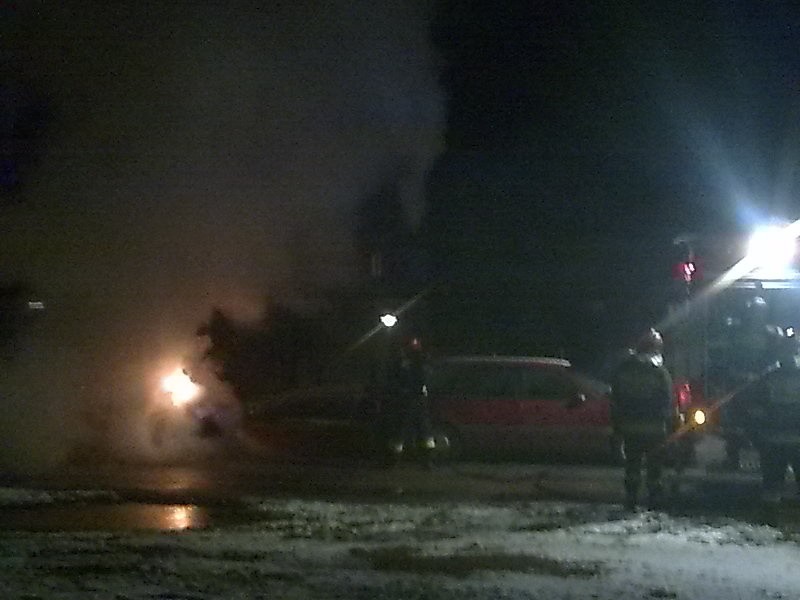 Pożar samochodu w Kielcach. Spłonęła mazda
