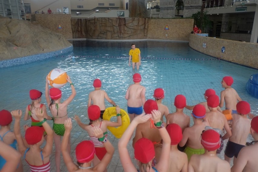 Termy Maltańskie: Największa Lekcja Pływania na Świecie