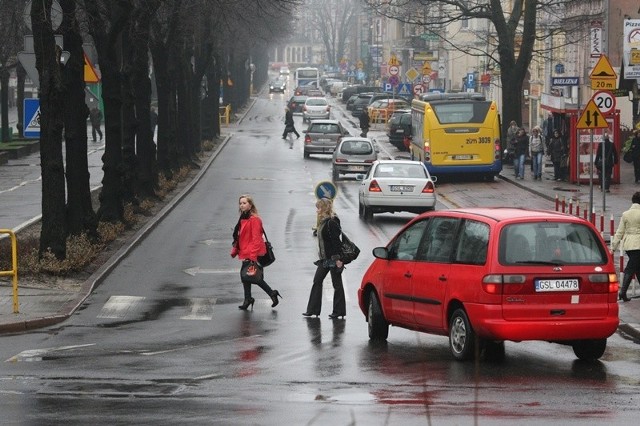 W pierwszym etapie prace realizowane będą na odcinku ulicy Wojska Polskiego pomiędzy skrzyżowaniami z ulicami Kołłątaja i Mickiewicza.