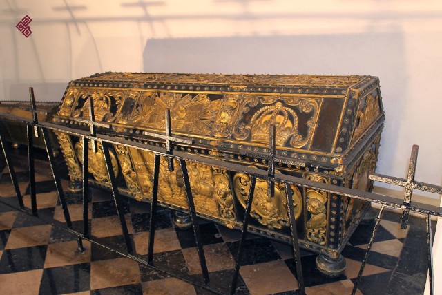 Do pracowni w Tychach wyjedzie m.in. sarkofag Władysława IV
