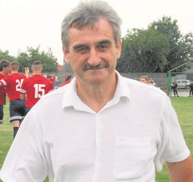 Adam Mażysz nie jest już trenerem Klimontowianki Klimontów.