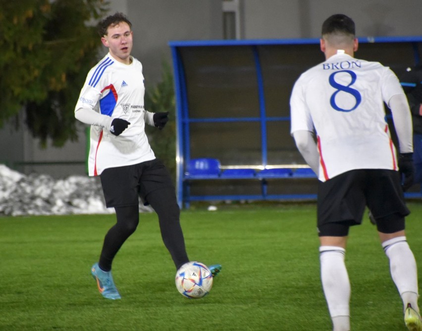 Broń Radom w sparingu pokonała wysoko Pogoń Staszów. Zobacz zdjęcia