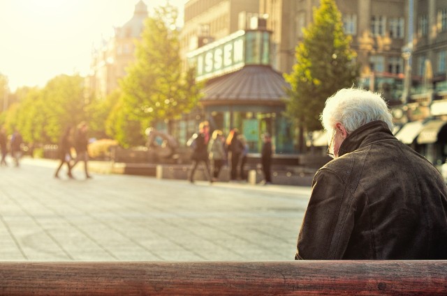 Od 1 września można składać wnioski o 500 PLUS dla seniorów. Rozpatrywane będą od 1 października.