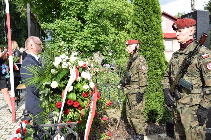 Wspomnienia z pacyfikacji Łaz. Poszli na tortury, ale nikt nie zdradził [ZDJĘCIA]