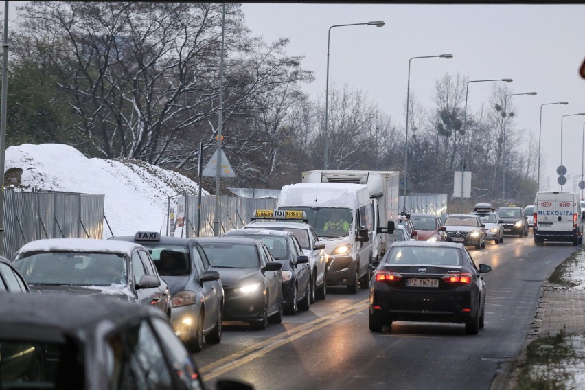 21 listopada od rana kierowcy muszą się liczyć z korkami na...