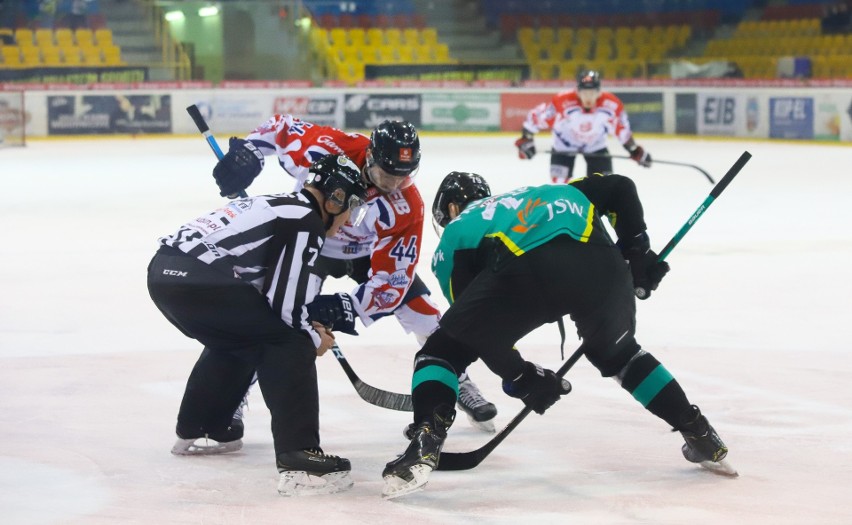 KH Energa Toruń pokonała JKH GKS Jastrzębie 2:1 (1:0, 1:1,...