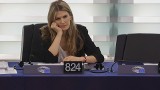 Europosłanka Eva Kaili straciła immunitet. Bohaterka afery „Katargate” ma kolejne kłopoty; jest oskarżona o defraudacje