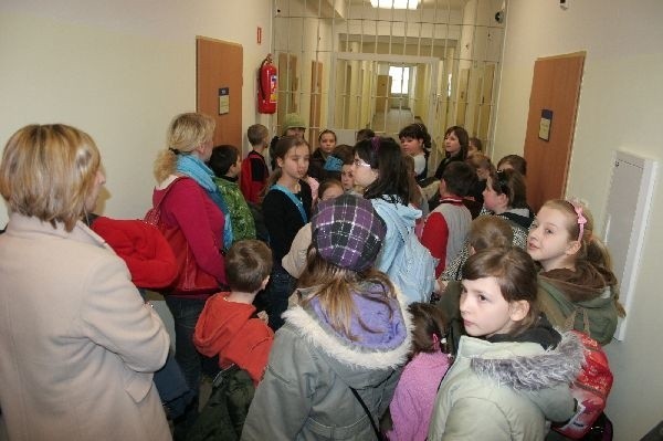Uczniowie na komendzie w Jaroslawiu...
