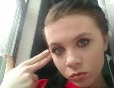 12-letnia Katelyn Davis popełniła samobójstwo na żywo w...