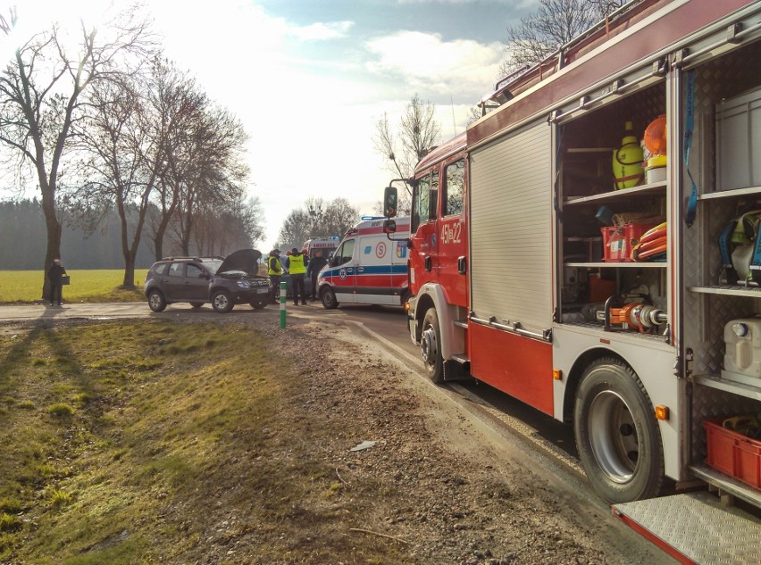 Wypadek na DK 65 na skrzyżowaniu Dziękonie-Kopczyn